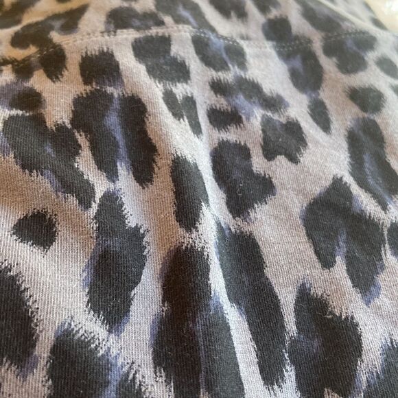 Style & Co leggings 2x NWT ankle size animal grey print - Picture 3 of 6